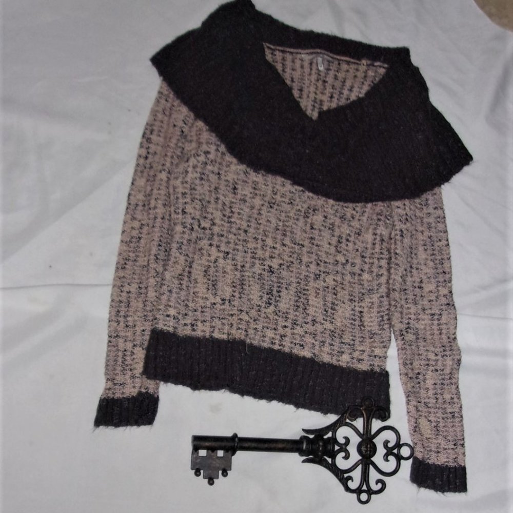 BKE gray  tan brown medium womens sweater knit cowl neck  long
